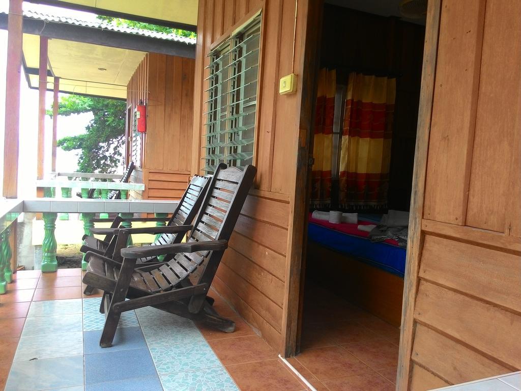 Blue Lotus Resort Baan Tai Room photo