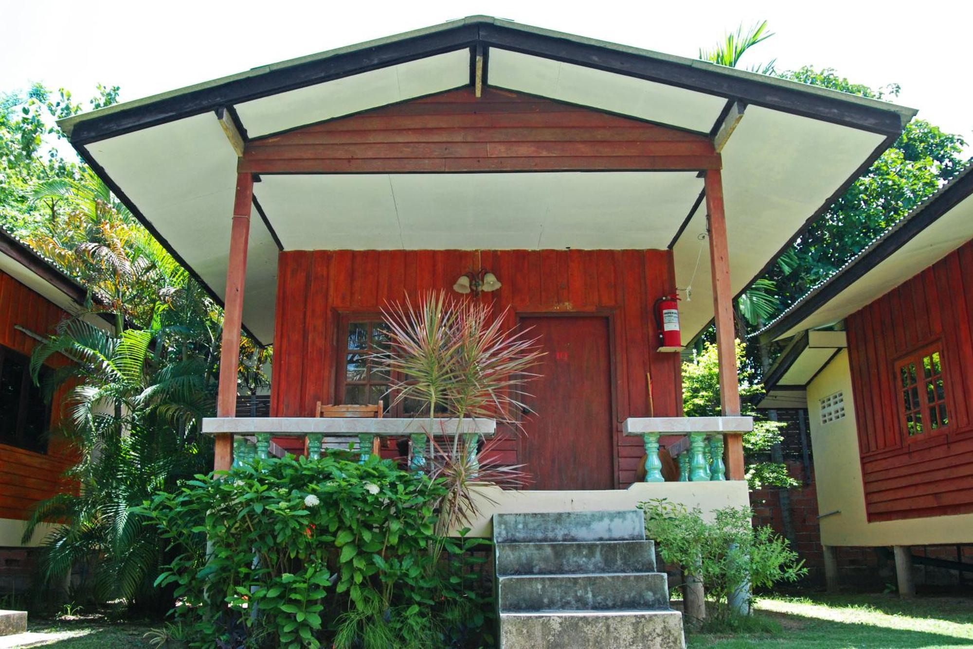 Blue Lotus Resort Baan Tai Exterior photo